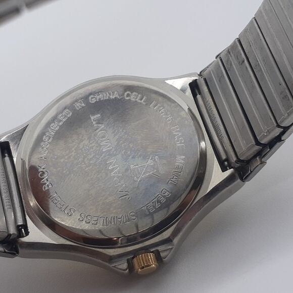 Revolve Quartz White Dial Japan Movt Men's Wristwatch Two Tone Gold Silver Steel - Picture 4 of 13